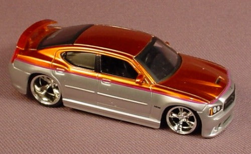 Jada Toys 2006 Dodge Charger SRT8
