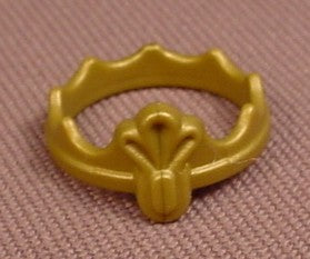 Playmobil Dull Gold Scalloped Crown With A Center Decoration