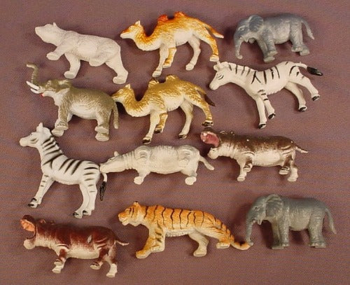 Lot Of 12 Wild Animal PVC Figures