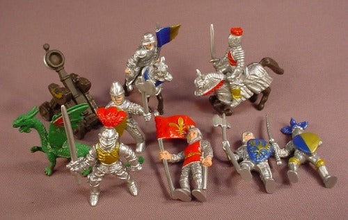 Safari Ltd 11 Piece Set Of Knights Dragons & Horses