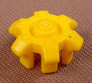 Playmobil Yellow Gold Hubcap With A 6 Pointed Shape