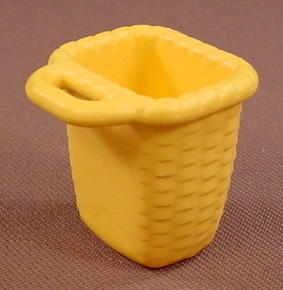 Playmobil Light Yellow Deep Basket With A Handle On The Back