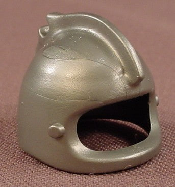 Playmobil Silver Gray Helmet With A Ridge Feather Clip