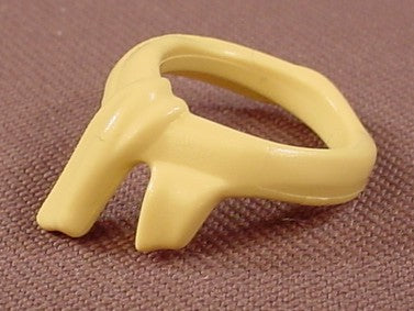 Playmobil Cream Or Light Yellow Headband That Is Looped Or Tied