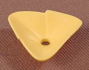 Playmobil Cream Or Tan Triangular Paper Cone For A Floral Arrangement