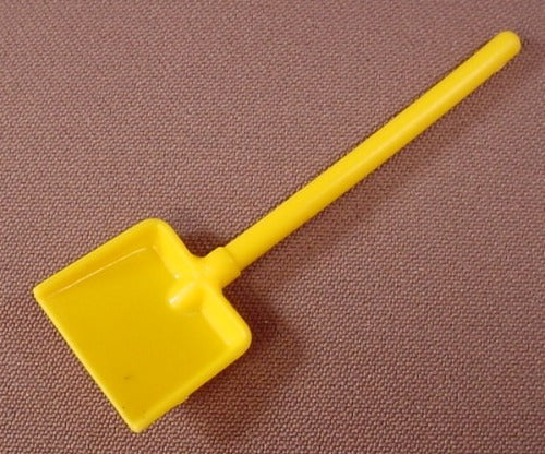 Playmobil Yellow Shovel With A Square Blade