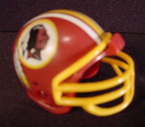 Washington Redskins Mini Football Helmet, 1 1/2" Tall