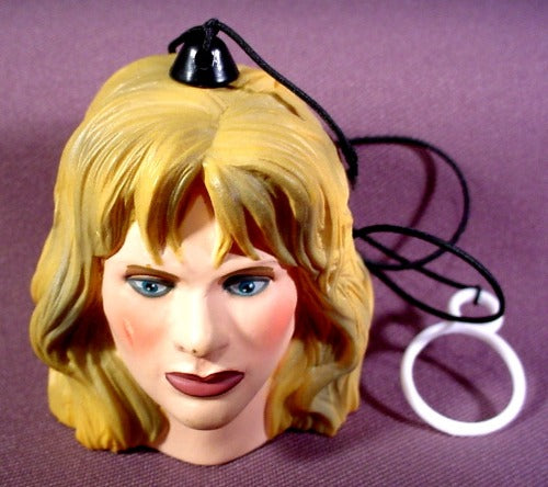 1999 Titan Sports Magnetic Character Head With Hanging String, 2 1/