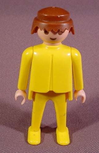 Playmobil Male Classic Style Figure, Brown Hair, All Yellow Outfit