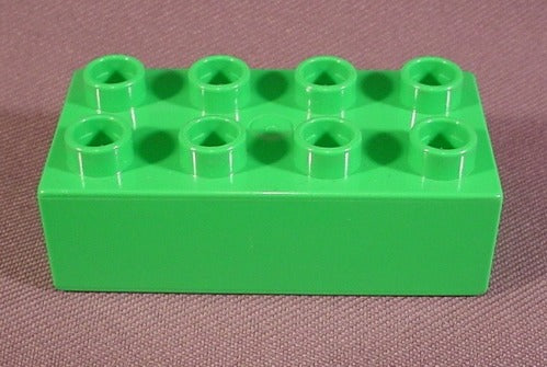 Lego Duplo 3011 Medium Green 2X4 Brick