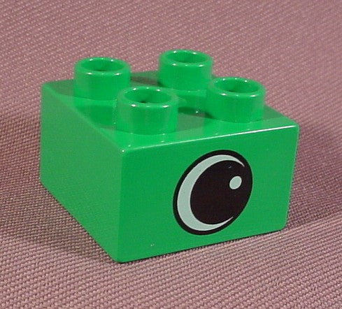 Lego Duplo 3437 Green 2X2 Brick Printed With Eye With White Pupil