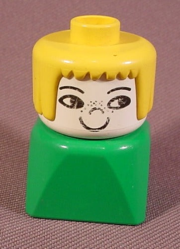 Lego Duplo 829 Tall Bust Green Figure, Nose Freckles