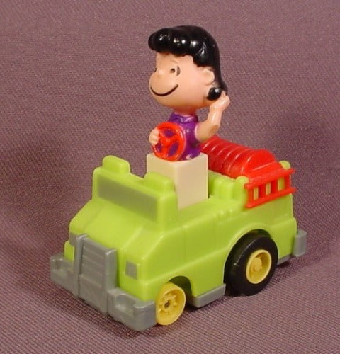 Mcdonalds 1989 Peanuts Friction Racers Lucy In Fire Engine, 2 1/2"
