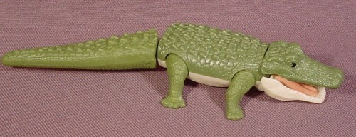 Mcdonalds 2006 The Wild Stan The Alligator Figure Toy, 5 1/2" Long