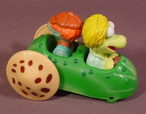 Mcdonalds 1988 Fraggle Rock Wemby & Boober In Pickle Car, 3" Long,