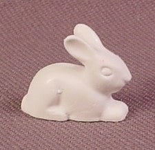 Playmobil White Bunny Rabbit In A Sitting Pose, 5511, 30 51 0710