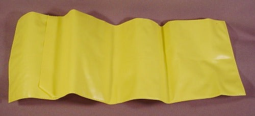 Barbie Plastic Yellow Sleeping Bag For 1972 Pop Up Tent Trailer Cam