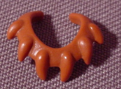 Playmobil Brown Bear Claw Collar Or Necklace