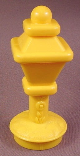 Fisher Price Little People 2001 Yellow Lamp Post With Round Base