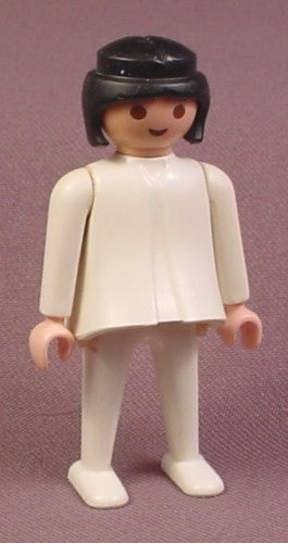 Playmobil Adult Female Classic Style Figure In All White Clothes