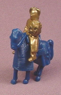 Kinder Surprise 1997 Metal Knight Figure on Dark Blue Horse, K97N74