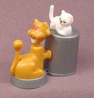 Kinder Surprise 2001 Cat & Kitten with Garbage Can, K01N09