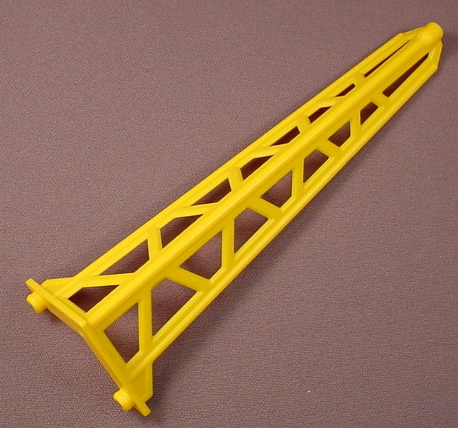 Playmobil Yellow Tower With Girders & Pegs In The Bottom, 6 1/2 Inches Tall, 4414 5933, 30 26 3450