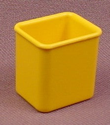 Playmobil Yellow Garbage Can With A Clip To Attach It To A Pole