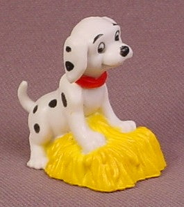 Disney 101 Dalmatians Puppy Dog Standing on Hay Pile PVC Figure