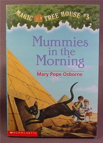 Magic Tree House, Mummies In The Morning, Paperback Chapter Book